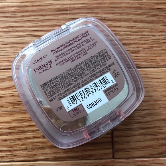 L'Oréal Paradise Enchanted Scented Blush- Bashful - Picture 3 of 3